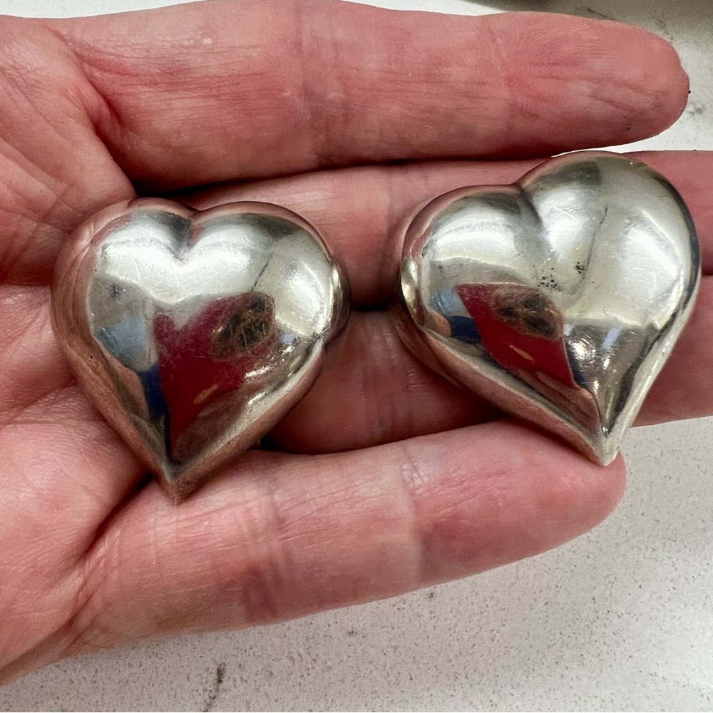 Source Unknown Silver Heart Earrings - image 1